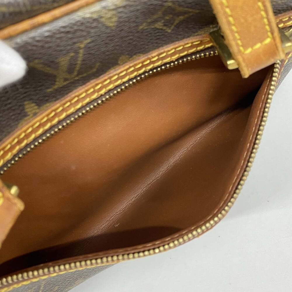 LOUIS VUITTON Brown Monogram Shoulder Bag - Picture 13 of 14